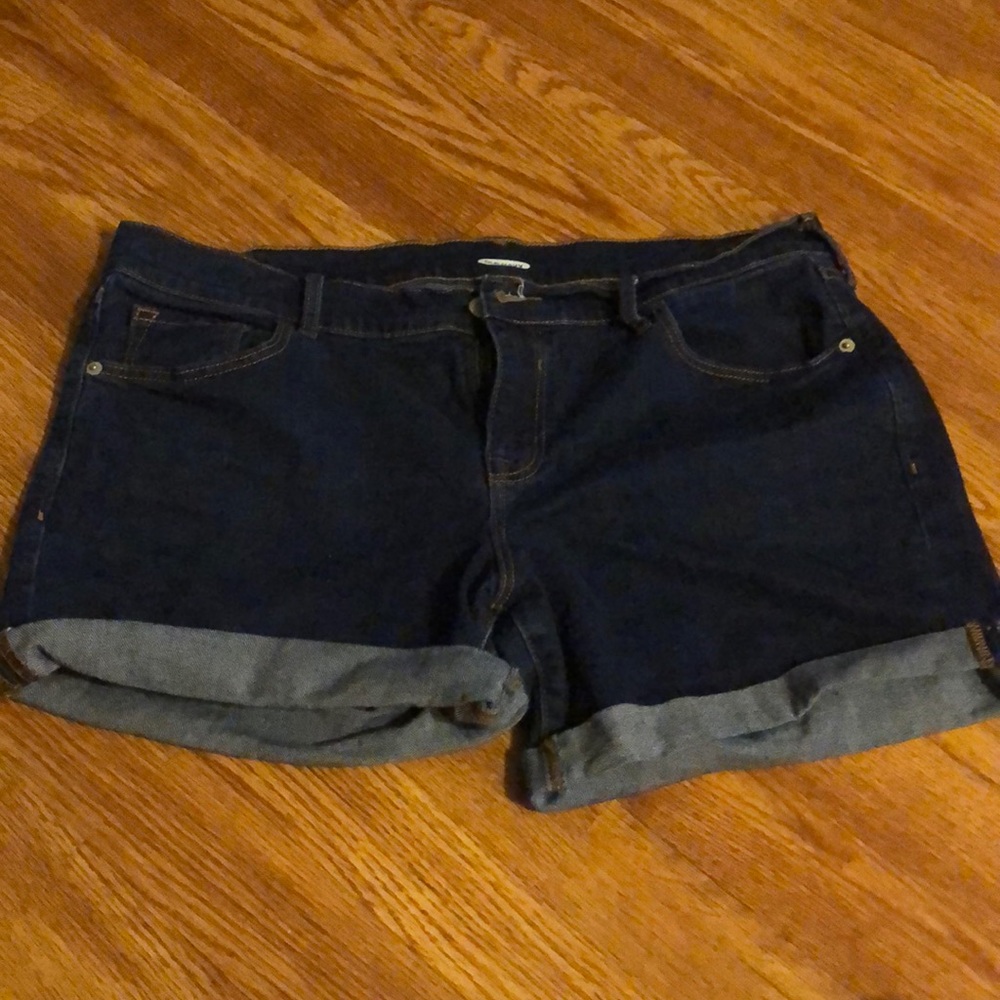Old navy shorts